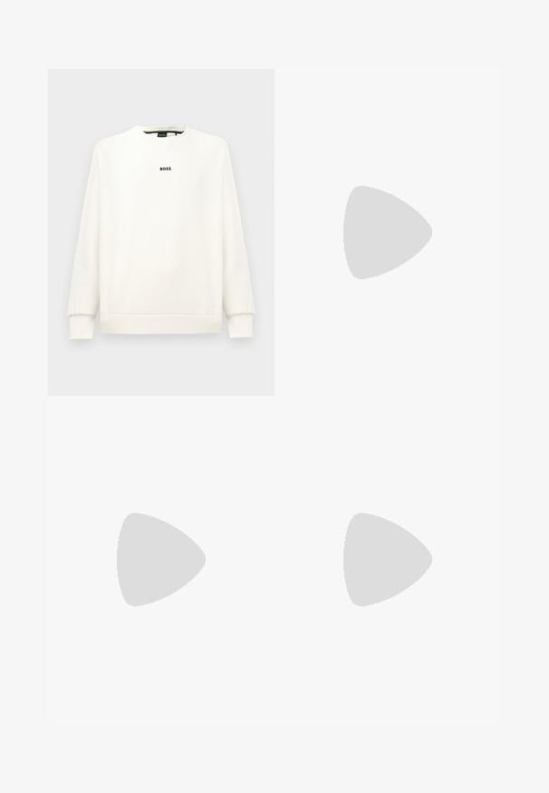 Sudadera blanca con cuello redondo, mangas largas, puños acanalados y dobladillo. Presenta un pequeño logo negro de "BOSS" en el pecho. Textura suave.; Polo beige de manga corta con dos botones y un logo bordado sutil en el pecho izquierdo, mostrado sobre un fondo liso.; Vaqueros de mezclilla azul claro con diseño de pierna recta, que cuentan con cinco bolsillos, trabillas para cinturón y cierre frontal con botones.; Zapato de ante beige con puntera y suela de goma negra, que presenta un diseño de cordones y acentos de malla transpirable en el talón.