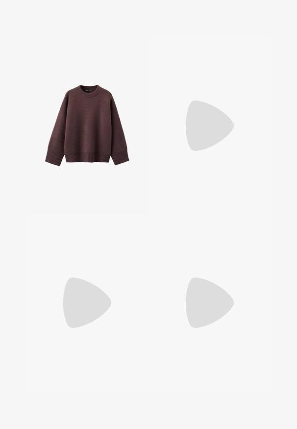 Pull ample de couleur bordeaux foncé, en tissu tricoté doux. Il présente un col rond côtelé, de larges manches et un ourlet côtelé.; Jeans en denim foncé avec un design à coupe droite, fermeture à bouton en laiton et coutures jaunes contrastantes. Comprend cinq poches et une coupe classique.; Mocassins en daim marron à texture lisse, dotés d'un talon bas et d'une forme arrondie à l'avant. Le dessus présente des accents de couture subtils.; Sac à main en cuir marron avec deux poignées, une sangle centrale à boucle et des ferrures dorées, présenté sur fond blanc.