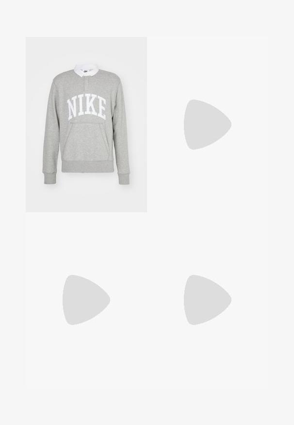 Sudadera gris con el logo blanco de "NIKE", puños acanalados y diseño con cuello. Fabricada con tela suave y con un bolsillo delantero.; Camiseta blanca de algodón con gran texto verde "JUST DO IT" superpuesto sobre texto gris. Cuello redondo, mangas cortas, textura suave.; Pantalones de pana gris claro ajustados con botón frontal, cremallera, trabillas para el cinturón y diseño de cinco bolsillos sobre un fondo liso.; Nike Air Vapor Max, con una parte superior de malla blanca, swoosh plateado y una mediasuela azul translúcida con amortiguación de aire. Diseño ligero y transpirable.