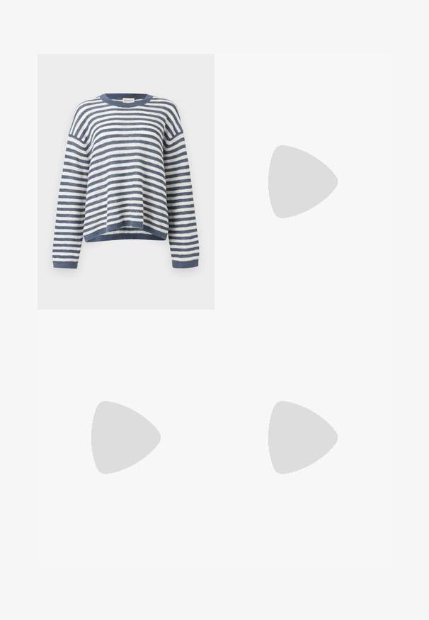 Pull en maille à rayures horizontales bleues et blanches, manches longues et coupe légèrement courte et décontractée.; Chemise à manches longues bleu clair avec col pointu, poche poitrine et détails froncés sur les manches réunis par des cordons blancs.; Pantalon beige à taille haute plissé avec passants pour ceinture, fermeture éclair à l'avant et jambes larges et droites sur un fond uni.; Filippa K REY FLATS - Ballerines - bright red