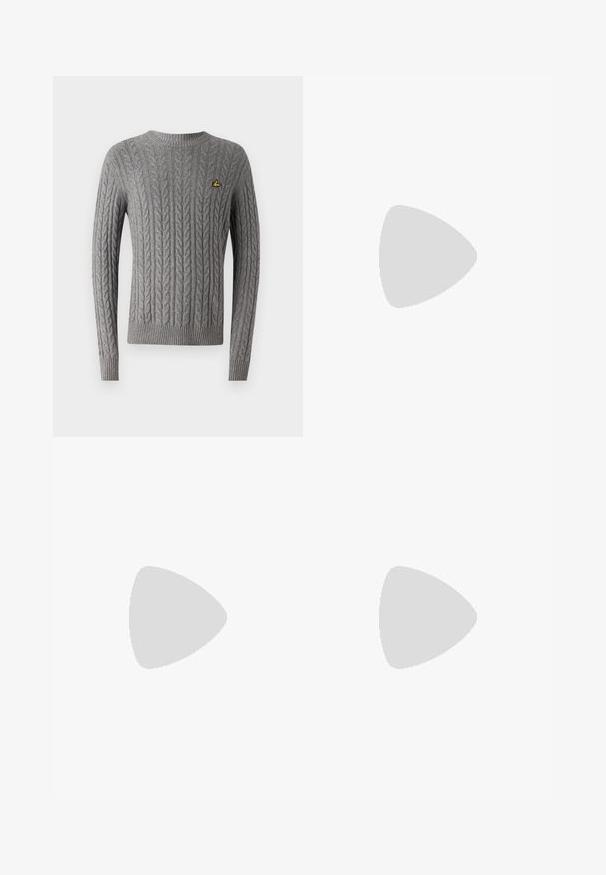 Pull en maille torsadée gris avec un col rond, des manches longues et un petit logo jaune brodé sur la poitrine. Poignets et ourlet côtelés.; T-shirt en coton vert menthe à manches courtes, col rond, avec un petit logo papillon jaune brodé sur le côté gauche de la poitrine.; Pantalons en coton beige clair avec une coupe droite, dotés d'une fermeture à bouton à l'avant, d'une braguette zippée et de détails de couture minimalistes.; Baskets blanches en cuir avec une texture lisse, bout rond et coutures tonales. Possède des lacets bleus et un logo doré sur le côté.