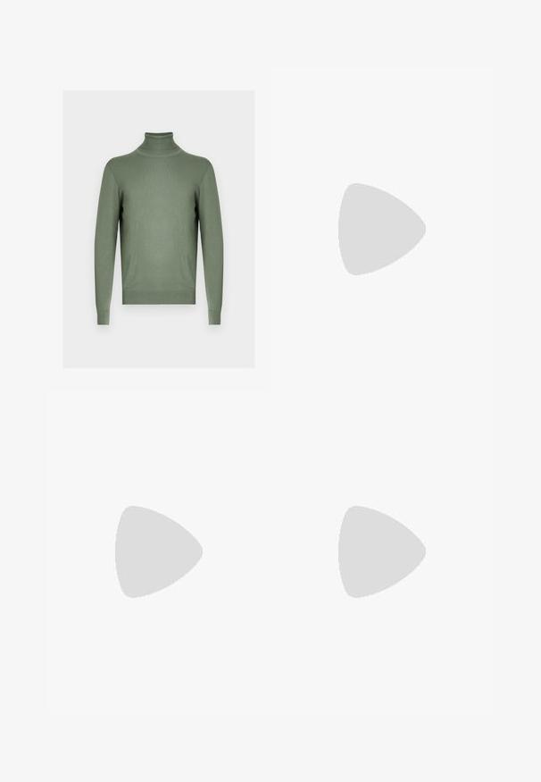 Pull vert à manches longues avec col roulé, col, poignets et ourlet côtelés, présenté sur un fond gris neutre.; Chemise à manches longues boutonnée avec motif à carreaux noir et blanc et col classique sur fond blanc.; Pantalon de costume droit gris foncé pour homme avec fermeture par bouton et passants de ceinture, présenté sur fond blanc.; Mocassin en cuir noir à finition lisse, bout pointu et détails cousus sur le dessus. Talon bas et design minimaliste.
