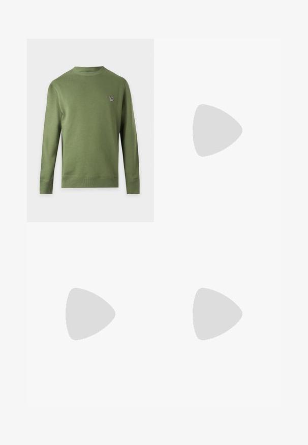 Sweat-shirt uni vert olive à manches longues et col rond avec un petit logo zèbre multicolore sur la poitrine gauche.; T-shirt manches courtes de couleur vert olive, fabriqué en tissu doux et lisse. Col rond classique, lignes épurées, sans motifs ni accents visibles.; Jean noir à jambes droites avec poches avant, passants de ceinture et détails subtilement délavés sur les cuisses.; Paul Smith COMO  - Baskets basses - black