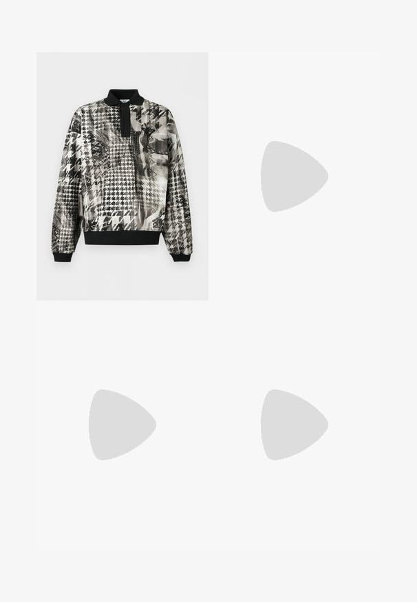 Pull-over à manches longues avec col et poignets noirs, présentant un motif pied-de-poule abstrait noir et blanc texturé.; T-shirt noir et gris à manches courtes avec un logo graphique blanc sur la poitrine et une petite étiquette bleue sur la manche droite.; Jean blanc à jambe droite en denim, doté d'une braguette à boutons, de passants pour ceinture et de cinq poches. Le tissu présente une texture lisse.; Chaussure en cuir noir à lacets avec un bout rond, surface lisse et une semelle en caoutchouc épaisse dotée de légers rainurages pour une meilleure adhérence.