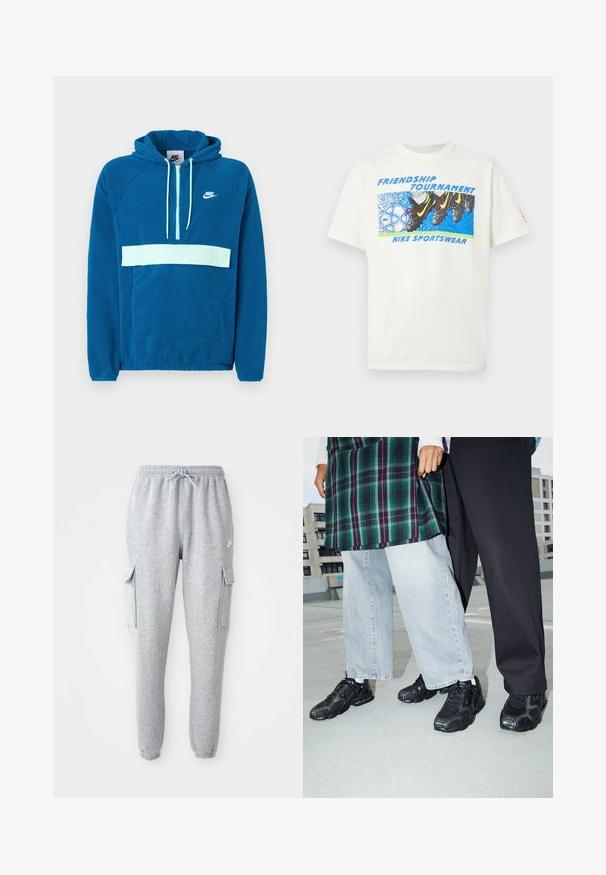 Kapuzensweatshirt aus blauem Fleece mit einem hellblauen Einsatz und Tasche. Verfügt über eine Kangaroo-Tasche und ein weißes Nike-Logo auf der Brust.; Weißes T-Shirt mit einer Grafik von Fußballschuhen, die einen blau-weißen Nike-Fußball treten, sowie den Text "Friendship Tournament" und "Nike Sportswear."; Graue Sweatpants aus weichem Material, mit elastischem Bund und Kordelzug, zwei seitlichen Cargo-Taschen und schmal zulaufenden Bündchen.; Schwarze Sportschuhe mit Mesh- und Gummielementen. Kombiniert mit hellgrauen weiten Jeans und einem karierten grünen Oberteil. Flacher Hintergrund.