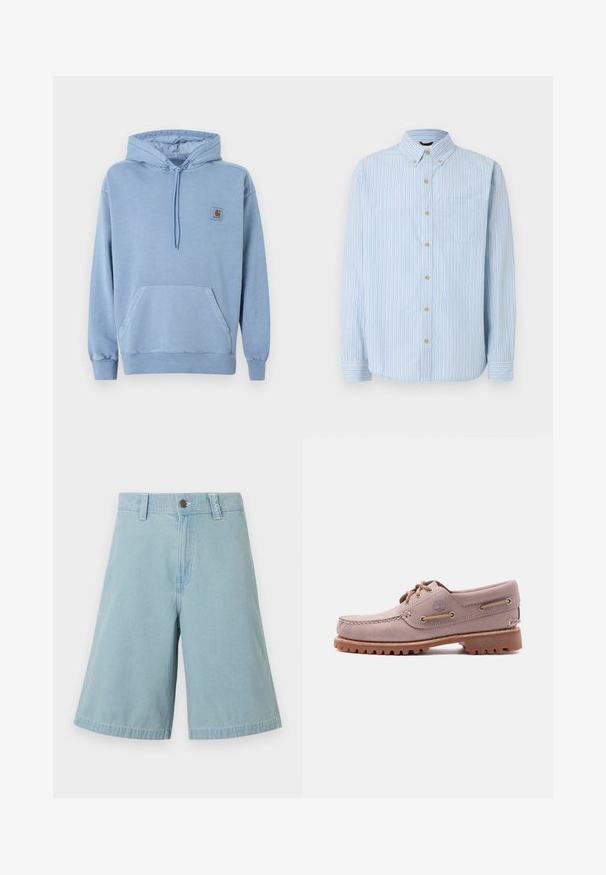 Sweat à capuche Carhartt bleu clair avec capuche à cordon, poche kangourou devant, poignets et ourlet côtelés, et une petite étiquette logo marron sur la poitrine.; Chemise bleu clair à manches longues avec rayures verticales blanches, bleues et beiges, col à boutons, poche poitrine et boutons beiges.; Shorts en denim bleu clair jusqu'aux genoux avec fermeture par bouton et zip, passants pour ceinture, et jambes larges sur fond blanc uni.; Chaussure bateau en cuir marron clair avec surpiqûres sur le bout mocassin, lacets en cuir, logo Timberland et semelle en caoutchouc résistante, présentée sur fond blanc.
