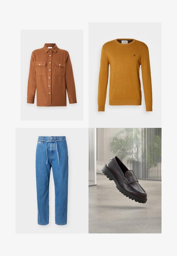 Pull en tricot jaune moutarde avec un col rond, des manches longues et des poignets côtelés. Présente un petit logo noir sur la poitrine.; Veste-chemise marron à manches longues avec deux grandes poches poitrine à boutons et un col classique sur un fond uni.; Jean en denim bleu avec une coupe droite, taille haute, bouton à l'avant, fermeture éclair, et une fine ceinture en denim nouée à la taille.; Chaussure à enfiler en cuir marron avec un bout rond et une semelle en caoutchouc noire robuste. Présente une bride décorative traversant le coup de pied.