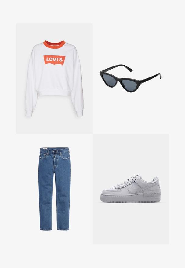 Weißes Sweatshirt mit rotem Rundhalsausschnitt und großem rotem Levi's-Logo auf der Vorderseite. Verfügt über einen lässigen Schnitt und gerippte Bündchen.; Helle Jeans aus blauem Denim mit hoher Taille, Fünf-Knopf-Verschluss und geradem Bein. Der Stoff hat eine strukturierte, leicht ausgebleichte Optik.; Graue Nike Air Force 1 Sneaker mit perforierter Zehenpartie, Obermaterial aus glattem Leder, dicker Sohle und geprägtem 'AIR'-Detail an der Ferse.; Schwarze Cat-Eye-Sonnenbrille mit dunkelgrauen Gläsern, schlankem Kunststoffrahmen, spitzen Ecken und geraden Bügeln. Keine sichtbaren Befestigungen oder Akzente.
