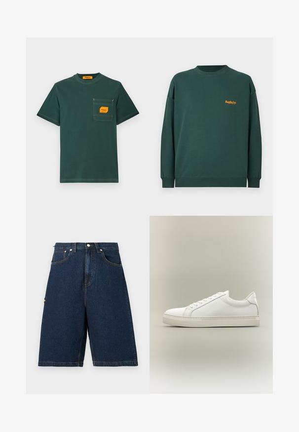 Mørkegrøn sweatshirt lavet af en bomuldsblanding, med ribkantet hals og manchetter, og med et orange "Replay Inc." logo på brystet.; Grøn bomuld t-shirt med rund hals, korte ærmer og en forlomma med en orange etiket. Kontrastsyning er synlig.; Mørkeblå denimshorts i løs pasform med to frontlommer og en enkelt baglomme, afsluttet med orange syninger.; Hvid lavtop sneaker med snørebånd foran og tyk sål, vist fra siden mod en neutral baggrund.