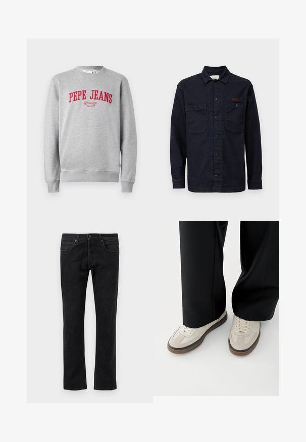 Grå sweatshirt med rødt broderet "PEPE JEANS" logo og teksten "London W1 1973" nedenfor, ribbede ærmer og kant.; Mørkeblå denimskjorte med lange ærmer, knaplukning foran, to brystlommer og et lille rødt "REPLAY" logo på den venstre lomme.; Sorte denim jeans med et lige ben-design, der har fem lommer, diskret slidmærker og orange syninger som detaljer.; Fødder iført beige sneakers med brune såler og sorte bukser med vide ben på hvid baggrund.