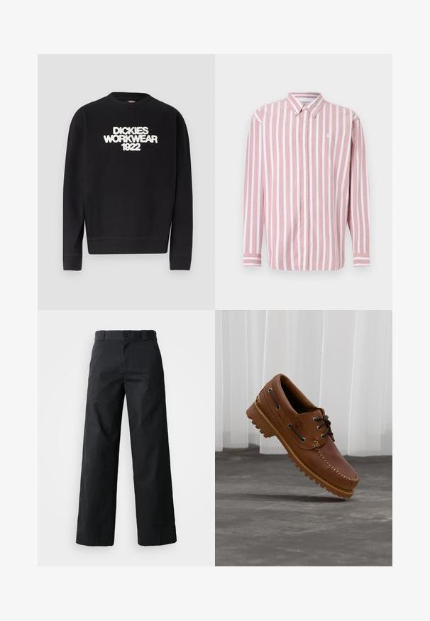 Schwarzer Rundhalsausschnitt-Pullover mit weißem, strukturiertem Text "DICKIES WORKWEAR 1922" auf der Brust, gerippte Bündchen und Saum.; Gestreiftes Hemd zum Knöpfen in Pink und Weiß. Verfügt über einen Kragen, lange Ärmel und ein kleines Logo. Hergestellt aus gewebtem Stoff.; Schwarze weit geschnittene Baumwollhose. Verfügt über einen Knopfverschluss, Gürtelschlaufen und Seitentaschen. Glatte Textur mit tailliertem Schnitt.; Brauner Leder-Bootsschuh mit schwarzen Schnürsenkeln, beigen Nähten und einer robusten Sohle, schwebt über einem grauen Betonboden.
