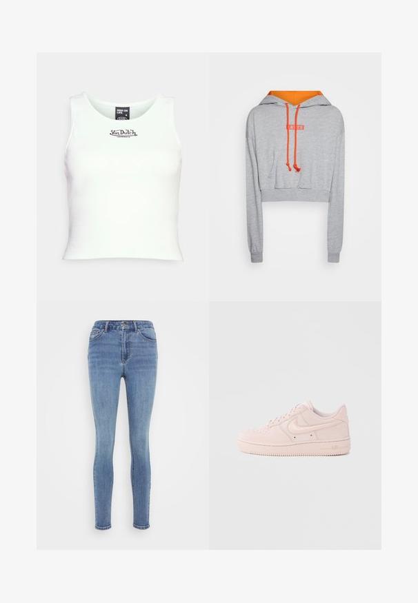 Sudadera gris recortada con cordones naranjas y forro interior. Presenta un bolsillo frontal y un logo rojo de "LEVI'S" en la zona del pecho.; Top corto de tirantes acanalado blanco con escote redondo y logo negro de "Von Dutch" en el centro. Fabricado en una mezcla de algodón elástico.; Pantalones ajustados en denim azul claro, diseño de tiro alto, cinco bolsillos, desvanecimiento sutil, costuras cosidas y cierre de botón metálico.; Zapatilla de ante rosa con textura suave, suela de goma, puntera perforada y detalles de logotipo bordados. Diseñada con un perfil clásico bajo.