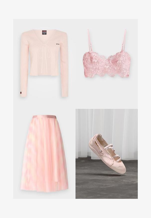 Haut court en tricot rose clair avec des manches longues, décolleté en V et lien à coulisse. Présente une texture côtelée et un branding subtil sur la poitrine.; Soutien-gorge bralette en dentelle rose pâle avec des motifs floraux et des bretelles fines réglables sur un fond clair uni.; Ida Sjöstedt FLAWLESS SKIRT - Jupe trapèze - pink; Ballerine rose pâle avec trois brides élastiques, bord festonné et semelle en caoutchouc, suspendue au-dessus d'un sol en béton avec des rideaux blancs en arrière-plan.
