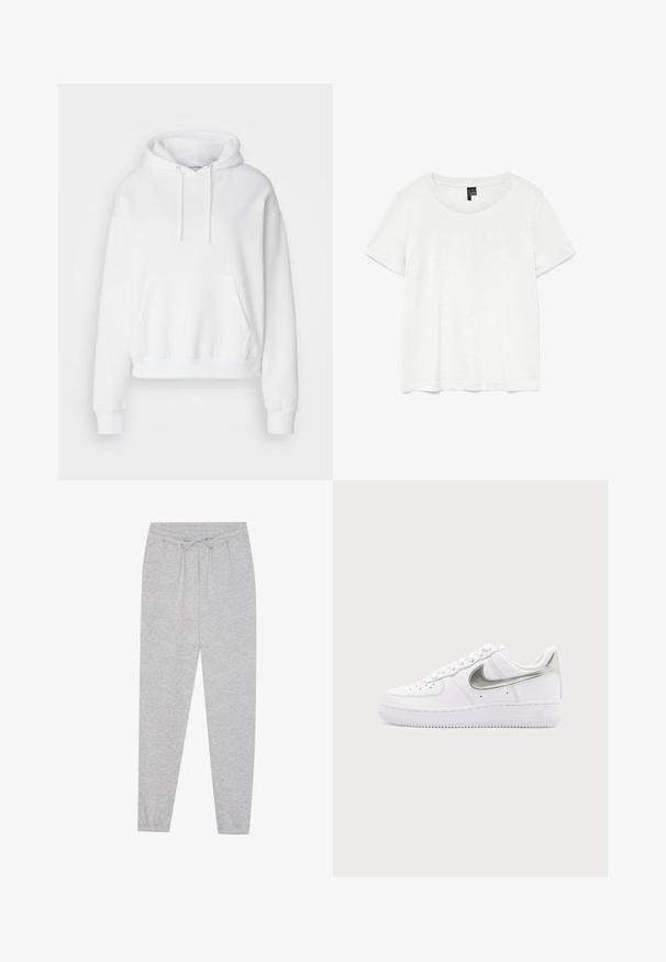 Sweatshirt blanc à capuche avec une poche avant, des poignets et un ourlet côtelés. Tissu doux et coupe décontractée, avec des cordons de serrage sur la capuche.; T-shirt blanc à manches courtes avec un col rond, fabriqué en tissu léger. Design simple, texture lisse et ourlet droit.; Pantalon de survêtement gris avec une texture douce, taille élastique et détail de cordon de serrage. Design de jambe fuselée avec une coupe décontractée.; Baskets basses blanches avec le swoosh Nike argent métallisé et des lacets blancs sur un fond gris clair uni.