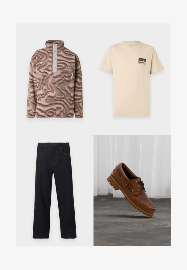 Pull polaire marron et beige à motifs avec col montant, patte de boutonnage et poche poitrine zippée sur fond uni.; T-shirt beige à manches courtes avec un petit logo coloré Billabong Adventure Division sur le côté gauche de la poitrine.; Jean droit bleu foncé avec bouton et fermeture éclair à l'avant, doté de poches et de surpiqûres contrastantes orange.; Chaussure de bateau en cuir marron avec des lacets noirs, des coutures beiges et une semelle robuste, suspendue au-dessus d'un sol en béton gris.