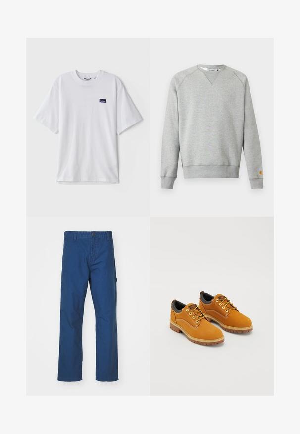 Helehall hall crewneck-tüüpne dressipluus pikkade varrukate ja soonikkoes mansettidega ning väike logoga tahvel vasaku varruka mansetil.; Valge puuvillane T-särk ümmarguse kaelusega, lühikeste varrukatega ja tumesinise ristkülikukujulise logo plaastriga vasakul rinnapeal.; Sinised puuvillased twill-püksid sirge jala disainiga, nupuga kinnituse ja küljetaskuga. Sujuv tekstuur, ilma nähtavate mustrite või aksessuaalideta.; Pruuni suede'ist kingad ümarate varvastega, kollaste nööpide, pehmendatud musta kaeluse ja kummitaldadega, mis on varustatud haarderaamidega.