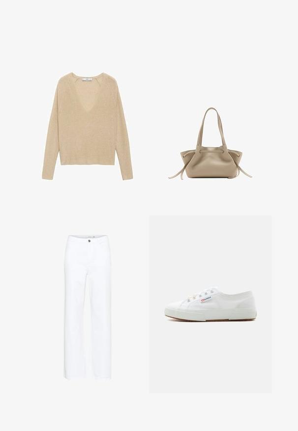 Beige schimmernder Pullover mit V-Ausschnitt, langen Raglanärmeln und verkürztem Saum. Aus weichem, strukturiertem Strickmaterial gefertigt.; Weiße weit geschnittene Jeans aus Denim. Mit Knopfverschluss und traditionellem Fünf-Taschen-Design. Glatte Textur mit sauberem Finish.; Weißer flacher Canvas-Turnschuh mit Gummisohle, Metallösen und dem Markenlabel "Superga" an der Seite, von der Außenseite gezeigt.; Beige Ledertasche mit doppelten Griffen, seitlichen Kordeldetails und einer weichen, leicht lässigen Struktur.