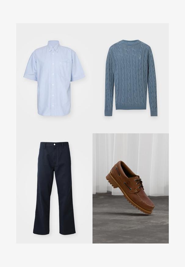 Pull bleu tricoté avec un motif torsadé, manches longues et poignets et ourlet côtelés. Le tissu présente une texture apparente.; Chemise à manches courtes bleu clair en tissu coton. Dotée d'un col et d'une poche avant. Design simple et uni.; Pantalon en coton bleu marine avec une coupe droite, doté d'une fermeture éclair, d'un bouton, et de poches avant. Texture lisse et finition soignée.; Chaussure de bateau en cuir marron avec des lacets noirs, des coutures beiges et une semelle robuste, suspendue au-dessus d'un sol en béton gris.
