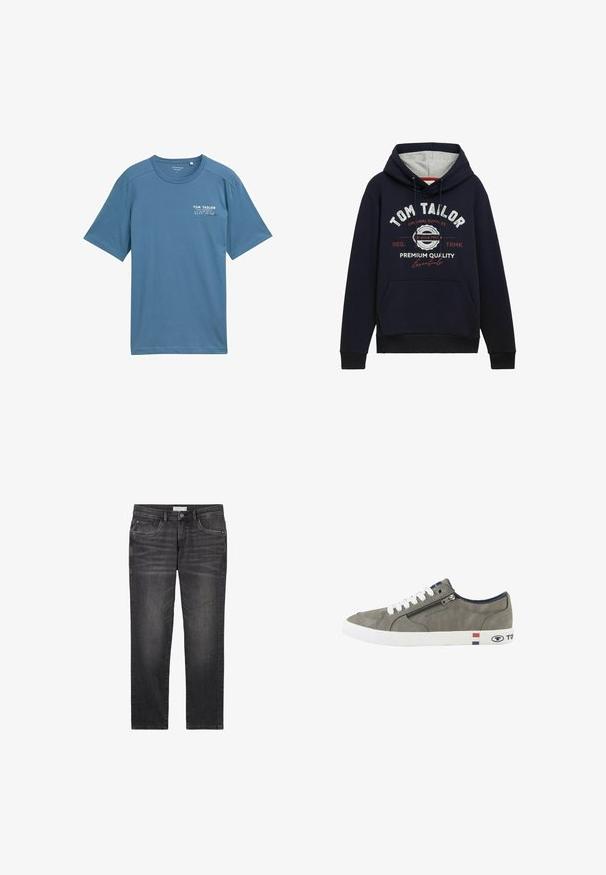Marineblauwe hoodie in een katoenmix, met grijze capuchonvoering, een voorzak en witte/rode grafische tekst op de borst. Geribbelde manchetten en onderrand.; Blauwe katoenen t-shirt met korte mouwen, ronde halslijn en subtiele geprinte logo op de linkerkant van de borst. Zachte textuur, casual pasvorm.; Donkergrijze denim jeans met een rechte pijpdesign, voorzakken en knoopsluiting. Bevat subtiele vervaging en stikselaccenten.; Grijze lage sneaker met witte veters, zijrits en witte zool met rood-wit-blauwe strepen en Tom Tailor branding.
