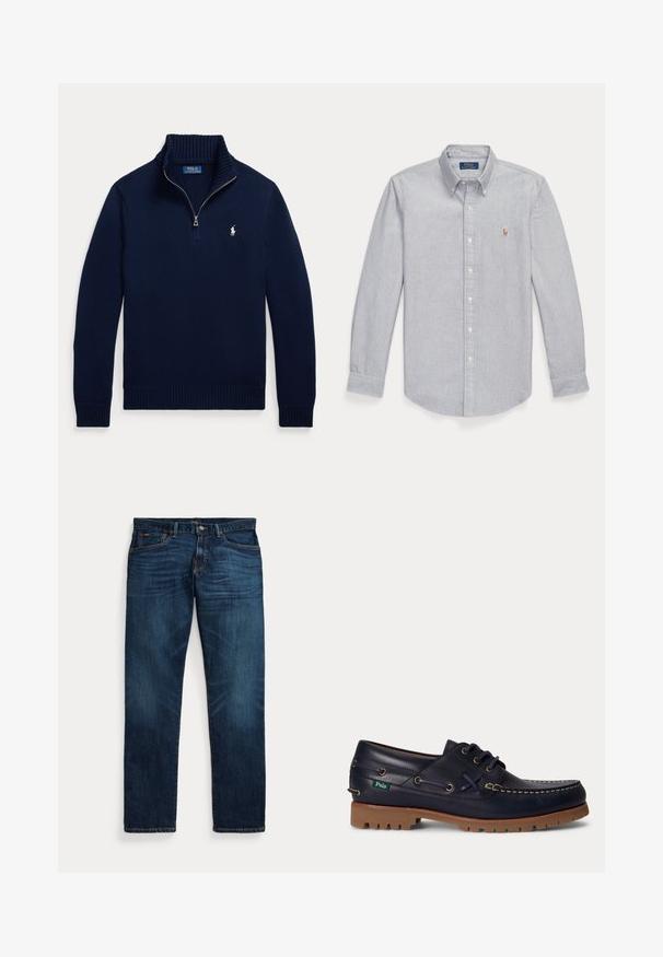 Laivastonsininen pitkähihaisen neule, jossa puolivetoketjullinen kaulus ja pieni valkoinen Polo Ralph Lauren -logo vasemmassa rinnassa.; Vaaleanharmaa pitkähihaisen nappikauluksinen paita, jossa pieni kirjailtu hevosen logo vasemmassa rinnassa.; Tummansiniset farkut, joissa on hieman haalistumat reisiä ja taskuja kohden, napillinen ja vetoketjullinen suljenta sekä viisitäppinen taskumalli, aseteltu tasaiselle valkoiselle taustalle.; Laivastonsininen nahkainen venekenkä, jossa ruskea kumipohja, valkoiset tikkauskohdat, nauhat ja pieni vihreä Polo-etiketti sivussa.