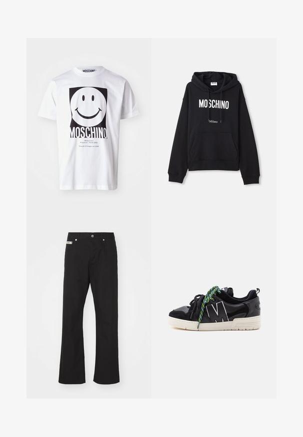 Sort hættebluse lavet af en bomuldsblandingsstof, med lomme foran, snørret hætte og hvid "MOSCHINO Milano" tryk på forsiden.; Hvid bomulds T-shirt med et stort sort smiley-ansigt grafik, med "MOSCHINO" trykt nedenfor og arrangementsdetaljer i mindre tekst.; Svarte bomuldsbukser med lige ben-design, der har en frontknaplukning, to sidelommer og et lille mærke på linningen.; Sort lavtop sneaker med hvid sål, stort hvidt omrids "M" på siden og mismatchede sorte og grønne mønstrede snørebånd.
