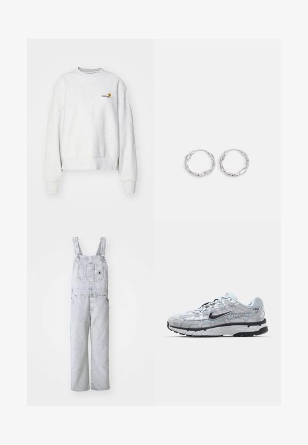Grijze crewneck sweatshirt van een zachte stof met geribbelde manchetten en onderrand; voorzien van een geborduurd logo op de borst in geel en bordeauxrood.; Grijze denim overall met verstelbare schouderbanden, een voorvak en zijvakken; losse, rechte pasvorm; vervaagde wassing met minimale textuur.; Nike P-6000 sneakers met een lichtgrijze mesh bovenkant, zwarte accenten en een duurzame zwarte rubberen zool. Kenmerkt zich door een ingewikkeld ontwerp en vetersysteem.; Zilveren hoepel oorbellen met een golvende, onregelmatige textuur. Kenmerken een dunne, ronde vorm en een reflecterende afwerking.