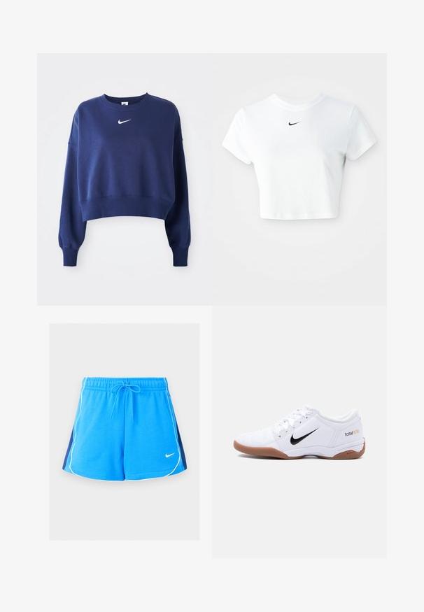 Mørkeblå cropped sweatshirt lavet af blødt stof, med rund hals, lange ærmer og et hvidt Nike-logo på brystet.; Hvid kortærmet t-shirt lavet af bomuld, med korte ærmer og rund halsudskæring, og med et sort Nike-logo på brystet.; Blå atletikshorts med hvide kanter langs kanterne, navyblå sidestykker, elastisk talje, snøre og lille hvid Nike-logo foran.; Hvid Nike Total 90 III indendørs fodboldstøvle med sort swoosh-logo og gummisål, vist fra siden på en ensfarvet baggrund.