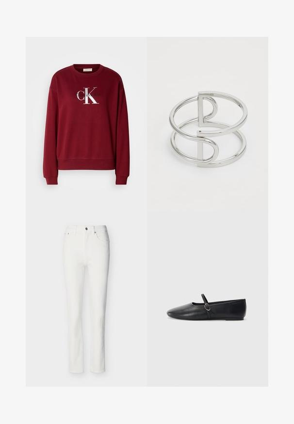 Bordeauxfarbener Sweatshirt mit Rundhalsausschnitt, langen Ärmeln und silbernem "Calvin Klein"-Logo. Weicher Stoff mit lockerer Passform und gerippten Bündchen.; Weiße gerade geschnittene Jeans mit aufgesetzten Taschen vorne, Gürtelschlaufen sowie Knopf- und Reißverschluss.; Schwarze Leder-Ballettschuhe mit spitzem Schuhzeug, flacher Sohle und einem kleinen Riemen mit silberner Schnalle.; Silberner Metallarmreif mit einem Doppel-Schleifen-Design, glatter, glänzender Oberfläche und einem minimalistischen geometrischen Akzent.