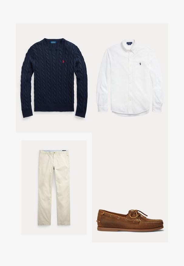 Marineblå kabelstrikket rundhalset sweater med lange ærmer og lille rød broderet Polo Ralph Lauren logo på venstre bryst.; Hvid skjorte med lange ærmer med knapper, knaplukket krave og lille mørkt Polo Ralph Lauren-logo på venstre bryst.; Beige bomuld straight-leg bukser med bæltestropper, forreste knap, lynlås og sidelommer.; Brun læder bådsko med mokasinsyning, snøredetalje træde gennem metaløjer og flad gummi sål vist fra siden.