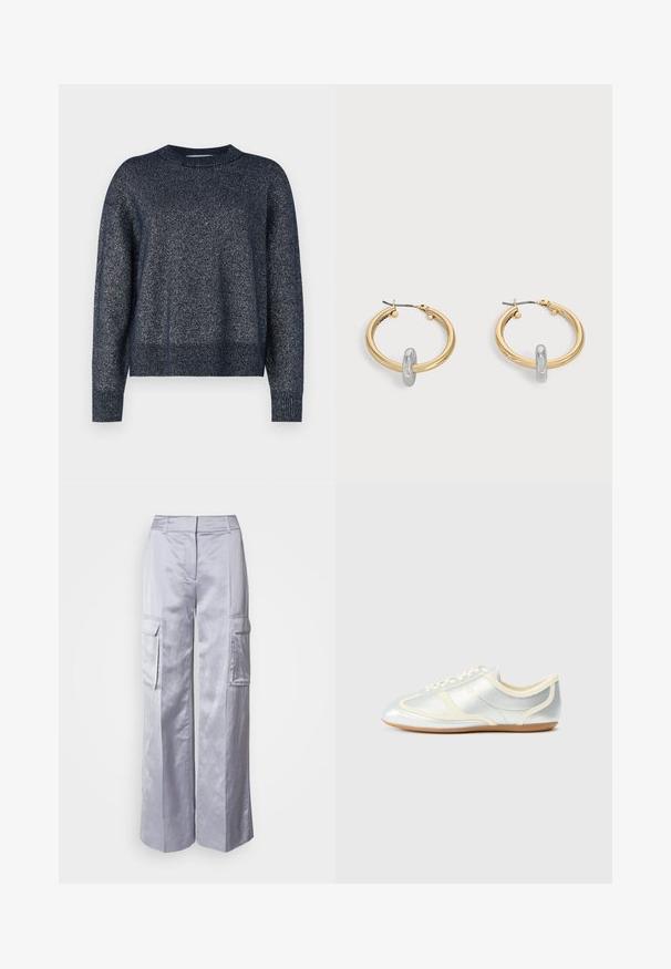 Pull en maille bleu marine avec un col rond, des manches longues et une finition texturée avec des fils métalliques subtils.; Pantalons cargos large gris clair en tissu lisse, avec poches latérales, une taille cintrée et sans fermetures ni zippers visibles.; Baskets synthétiques argentées avec accents crème, profil bas, bout arrondi et semelle en caoutchouc plate ; dotées de coutures classiques et d'une fermeture à lacets.; Paire de boucles d'oreilles créoles dorées avec un petit détail boucle ton argent sur chaque, exposées sur fond gris clair.