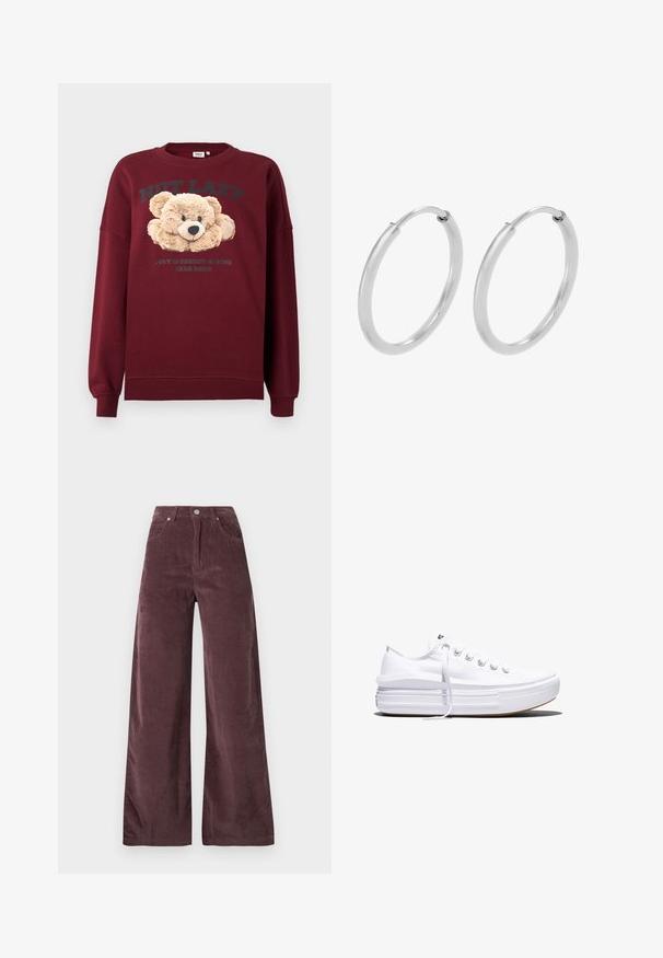 Bordeaux sweatshirt met teddybeer graphic en de tekst "NIET LUI" en "GEWOON IN ENERGIEBESPARED BAREMODE" aan de voorkant, lange mouwen, geribbelde manchetten.; Hoge taille brede broek van donkermauve corduroy stof met zijzakken en een knoopsluiting.; Witte lage canvas sneaker met dikke plateauzool, veters aan de voorkant en rubberen toeskap met structuur, zijaanzicht.; Zilveren hoepeloorbellen, cirkelvormig, met een gladde glanzende textuur en een constante breedte. Minimalistisch ontwerp zonder extra accenten.