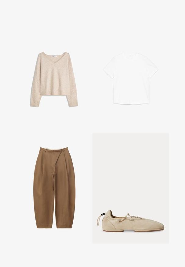 Beige zachte gebreide V-hals trui met lange mouwen en geribbelde manchetten en zoom, weergegeven op een witte achtergrond.; Eenvoudig wit T-shirt met korte mouwen en ronde hals, plat gelegd op een witte achtergrond.; Loszittende bruine broek met plooien, riemlussen en een hoge taille, getoond tegen een witte achtergrond.; Beige suède platte schoen met veters aan de voorkant, afgeronde neus, lage hak en Polo-merklabel aan de zijkant.