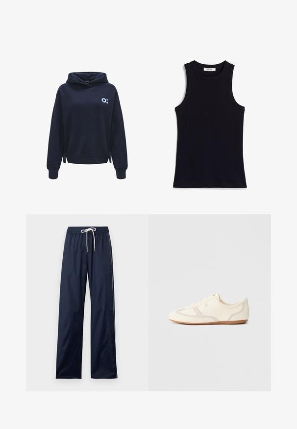 Dunkelblaues Kapuzen-Sweatshirt aus weichem Stoff, mit einem kleinen hellblauen Logo auf der linken Seite und Schlitzen an dem Saum.; Schwarzes ärmelloses Top mit gerippter Textur, Rundhalsausschnitt und normaler Passform. Das Etikett trägt die Aufschrift "IVY OAK". Keine weiteren Muster oder Akzente.; Marineblaue locker sitzende Hose mit elastischem Bund und weißem Kordelzug, ausgestattet mit dezenten weißen Seitenstreifen.; Sneakers in Cremefarben mit Obermaterial aus Wildleder und Stoff, abgerundete Zehenpartie und Gummisohle mit beigefarbenem Akzent. Schnürsenkelverschluss.