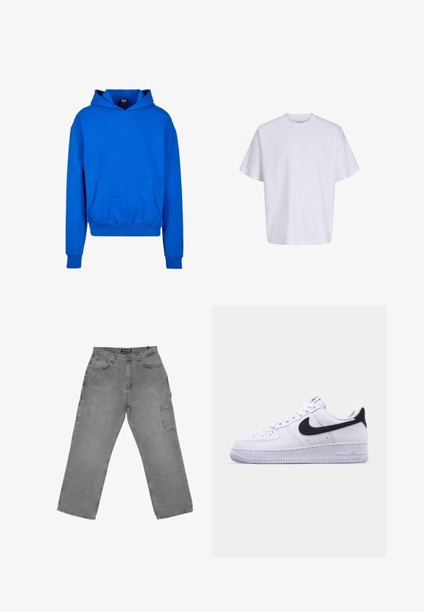 Sweat-shirt bleu à capuche avec une poche avant, des poignets et un ourlet côtelés. Fabriqué en tissu doux, il présente une coupe décontractée et n'affiche aucun logo visible.; T-shirt blanc uni oversize à manches courtes, col rond et coupe ample sur fond blanc.; Pantalons en denim gris avec une coupe décontractée, dotés d'une fermeture à bouton à l'avant, de plusieurs poches et d'une légère texture délavée.; Sneaker en cuir blanc avec un Swoosh noir texturé, des lacets plats et une semelle en caoutchouc avec un motif strié. "AIR" est embossé sur le talon.