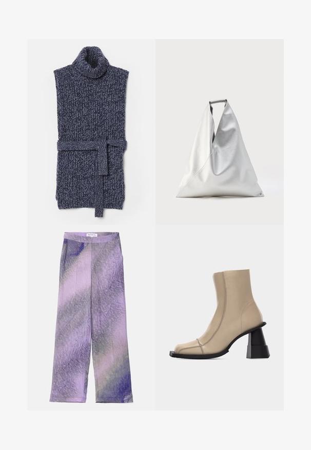Strikket turtleneck vest i mørkeblå med en tyk tekstur. Har en taljeelastik og et ribbet mønster. Åbne ærmer og et hyggeligt udseende.; Vidde bukser i let stof med et gradientmønster i lilla og lavendel samt en subtil tekstur. Forstærket talje med knap.; Beige læder ankelstøvle med firkantet tå, synlige sømme og chunky sort skulptureret blokhæl på hvid baggrund.; Stor sølvfarvet shopper-taske med trekantet form og blød lædertekstur, stående oprejst med top-håndtag synligt mod en ensfarvet baggrund.