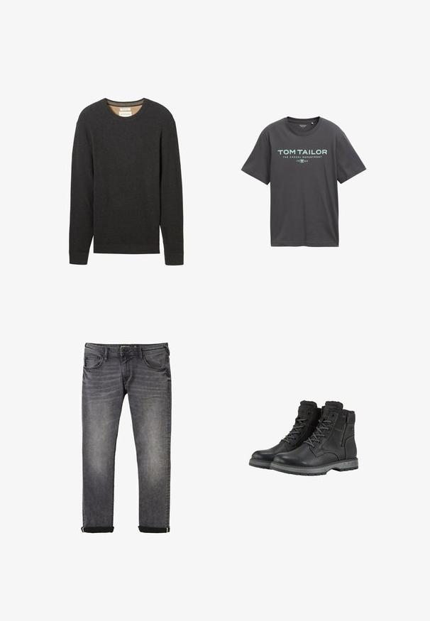 Sort ribbestrikket sweater med rund hals og lange ærmer. Teksturstof og et mærke synligt ved halsudskæringen.; Mørkegrå bomulds t-shirt med korte ærmer, rund halsudskæring og teal trykt tekst, der inkluderer "TOM TAILOR" og "THE CASUAL DEPARTMENT."; Grå denim jeans med en lige pasform, der har en klassisk fem-lomme stil, ophøjede manchetter og subtilt slid i stoffet.; Sorte støvler lavet af læder, med snørebåndsdesign og lynlås i siden, polstret ankel og robust gummisål. Forstærket syning detaljer.