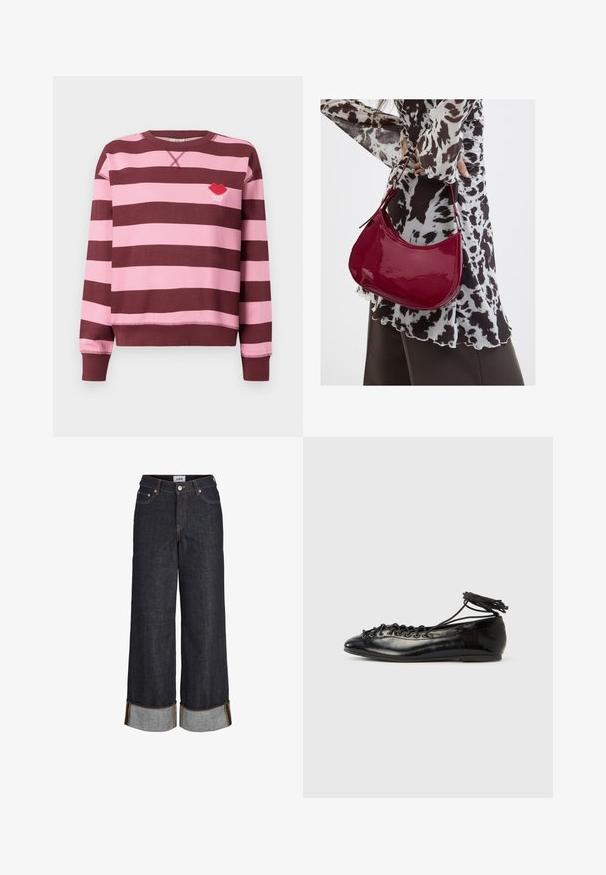 Bordeaux og lyserød stribet sweater med rund hals og ribbede manchetter. Har et broderet rødt læbe-logo med teksten "PARIS STUDIO".; Mørkeblå jeans med brede ben og opbuk ved kanterne, fem lommer og kontrastfuld gul syning.; Sorte balletflade sko i laklæder med rundet tå, snørelukning og flad sål. Glat tekstur med få detaljer.; Kvinde iført en sort- og hvidmønstret bluse, der holder en blank rød skuldertaske mod en ensfarvet baggrund.