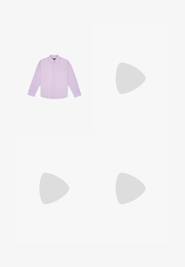 Camisa de manga larga con botones, con rayas verticales rosas, azules y blancas y un bolsillo en el pecho sobre un fondo blanco.; Pantalones cortos de lavanda clara hechos de una tela suave, con una cinturilla elástica y un corte relajado, presentando un diseño simple y sin adornos.; Zapatillas de cuero blancas con rayas negras, suela de goma, puntera redonda, cierre de cordones y caperuza de ante gris suave.; Pequeño bolso negro brillante con dos asas largas y detalles de cordón lateral sobre un fondo claro liso.