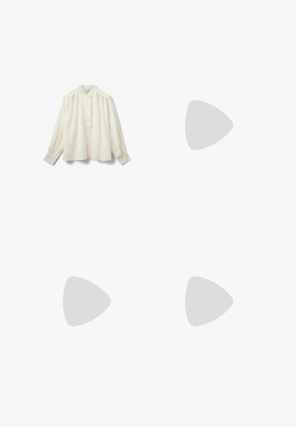 Blouse blanche à manches longues avec col mandarin, dotée d'une fermeture à boutons sur le devant et d'un plastron à volants, réalisée en tissu doux et léger.; Pantalon à jambes larges de couleur lavande douce, confectionné dans un tissu léger avec une finition texturée. Comprend des plis à l'avant et une taille standard.; Sandale en cuir marron avec lanière, petit talon « kitten » et bout carré, vue de profil sur fond blanc.; Lunettes de soleil rectangulaires noires avec des verres bleus, dotées d'une monture épaisse et de la marque "vogue" en blanc sur les côtés. Fini brillant.
