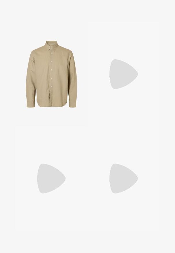 Chemise beige à manches longues avec col pointu et poignets boutonnés, présentée sur un fond blanc.; Pantalon à jambe droite vert olive avec fermeture par bouton et zip, passants de ceinture, et coupe slim.; Mocassins beige clair avec un bout pointu, en matériau lisse, une sangle sur le devant et une semelle basse marron. Design simple avec des accents minimalistes.; Ceinture tressée en daim marron clair avec une boucle rectangulaire en métal argenté, roulée sur un fond uni clair.