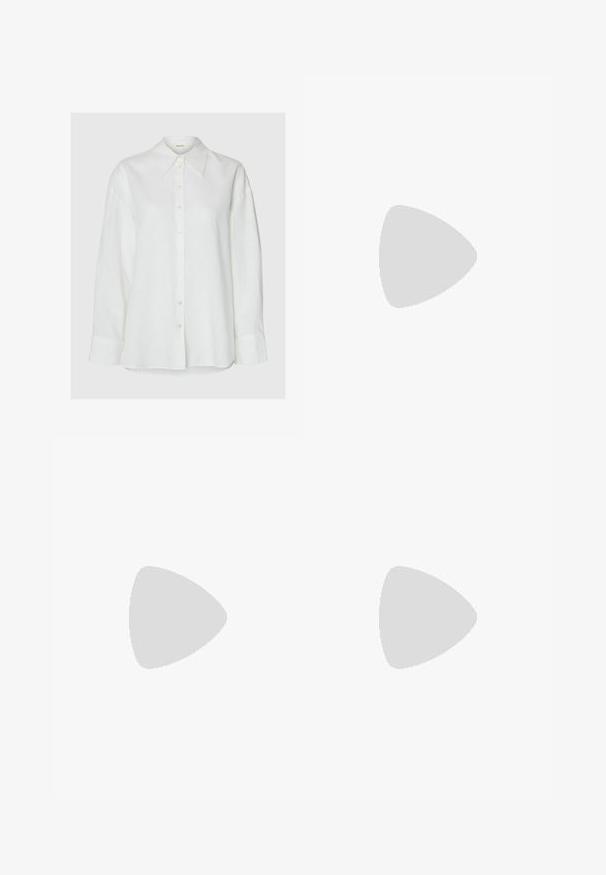 Camisa blanca de manga larga con cuello puntiagudo y botones frontales, mostrada sobre un fondo neutro.; Pantalones cortos de denim azul claro con cintura alta, costuras visibles, dos bolsillos delanteros y cierre de botón de metal. Textura suave.; Sandalia plana marrón con una tira ancha y detalle de hebilla dorada sobre una suela negra, sobre fondo blanco.; Bolso de paja tejida con solapa de cuero blanco, hebilla dorada y correa de hombro ajustable en marrón oscuro sobre fondo blanco.