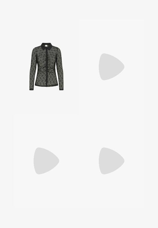 Blusa de encaje negro con mangas largas, un cuello con solapa y cierre de botones. Presenta intrincados patrones florales y una silueta ajustada.; Falda midi negra confeccionada en tela elástica, con cintura ajustada y parte inferior acampanada con pliegues y textura suave.; Bota de cuero negro hasta la rodilla con cordones en el frente, ojales de plata y hebilla lateral. Presenta un acabado texturizado y tacón apilado.; Broche en forma de estrella en metal de tono plateado con rhinestones transparentes. El diseño central presenta un emblema circular con un detallado intrincado.