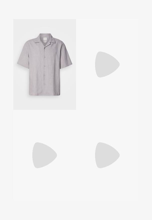 Kortærmet, lysegrå skjorte med knapper fremstillet af hør. Har en spids krave og en subtil tekstur med seks knapper ned foran.; Beige skræddersyede bukser med en glat tekstur, slim fit og frontknaplukning. Ingen synlige mønstre eller udsmykninger.; Hvide lavtop sneakers med en glat læderoverflade, der har tonede snørebånd og en gummisål, parret med røde bukser i struktureret stof.; Solbriller med gennemsigtigt stel, rektangulære brune gradientlinser og dobbelt brodesign, vist mod en hvid baggrund.