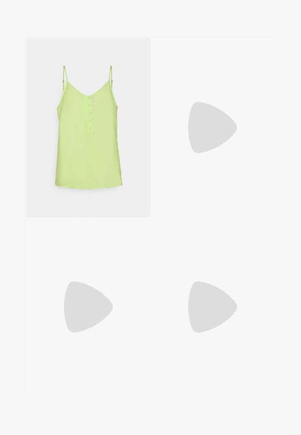 Vero Moda Tall VMQUEENY SINGLET NECK TOP - Μπλούζα - sharp green; Ανοιχτά κίτρινο παντελόνι με υφή, φαρδιά γραμμή, με ελαστική μέση και κορδόνι στο μπροστινό μέρος.; Κίτρινο πέδιλο με λουράκια και ρυθμιζόμενο αγκράφα, με λεπτή, μεσαίου ύψους φιάπα, σε λευκό φόντο.; Πληρωμένη πράσινη τσάντα ώμου με μαλακή υφή, ορθογώνιο σχήμα, μονή ιμάντα και χρυσή φερμουάρ κλείσιμο. Διαθέτει ραμμένο σχέδιο.