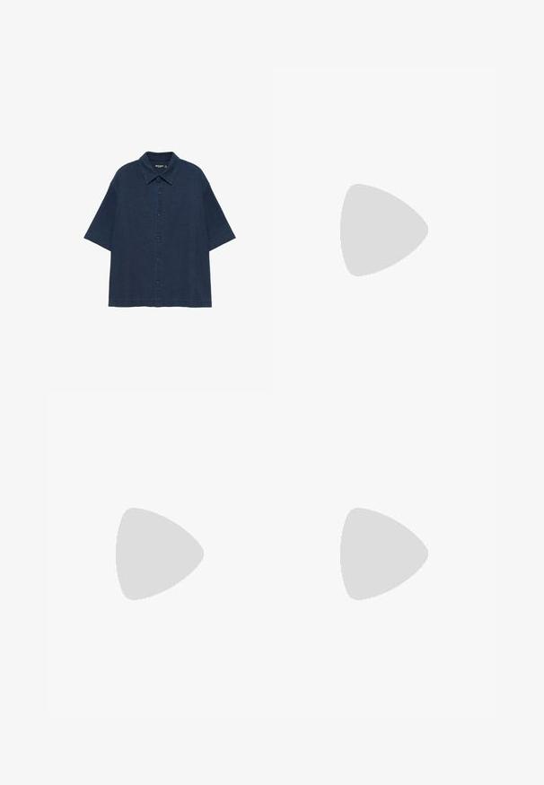 Chemise bleu marine à manches courtes avec boutons, col pointu et coupe décontractée, présentée sur fond blanc.; Shorts en denim bleu foncé longueur genou avec bouton avant, fermeture éclair, passants pour ceinture et design à cinq poches.; Chaussures en cuir bourgogne avec semelles en caoutchouc marron, bout rond, couture blanche et œillets dorés. L'intérieur présente une doublure jaune.; Montre-bracelet analogique en métal argenté avec un cadran carré, des index horaires minimalistes, trois aiguilles et une fenêtre de date affichant le 7.