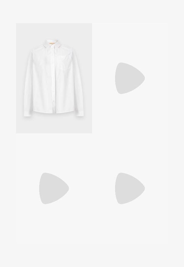 Chemise blanche à manches longues, boutonnée, avec col et poche poitrine, présentée sur un fond clair uni.; Jean bleu droit avec poches latérales, fermeture à boutons sur le devant, et ceinture élastique noire à motif rayé.; Bottine noire en cuir brillant, avec un bout pointu, un talon aiguille, et des accessoires dorés ornés d'une boucle décorative.; Sac à bandoulière en cuir noir Michael Kors avec fermeture éclair supérieure, poche avant zippée en diagonale, poche à rabat avec bouton-pression et détail en chaîne argentée.