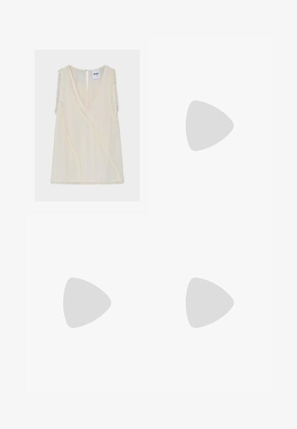Blouse sans manches de couleur crème avec col en V, bordure diagonale subtile effilochée et petite fermeture par bouton dans le dos sous l’étiquette portant la mention DAY.; Jean large en denim gris foncé, avec une taille haute, passants de ceinture et un design classique à cinq poches. Décoloration subtile à l'avant.; Mule en mesh noir avec un bout pointu, de fines lanières et un talon stiletto de 3 pouces. Présente une texture transparente et une semelle tonale solide.; Sac à main en forme de croissant en daim rouge foncé avec rabat en cuir lisse, poignée en chaîne dorée et bandoulière en cuir réglable sur fond blanc.