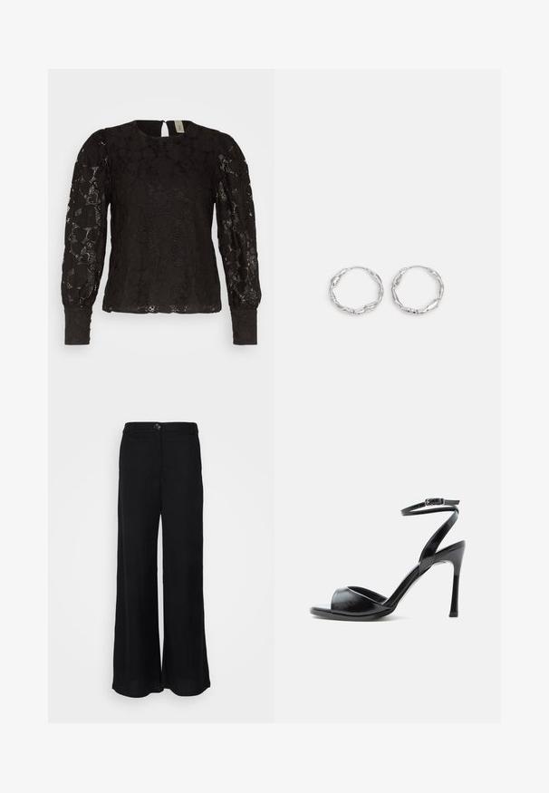 YAS BLOUSE - Blouse - black; Zwarte wijde pijpenbroek gemaakt van lichte stof, met een gladde textuur, een sluiting met knoop aan de voorkant en zijzakken.; Zwarte sandaal met hoge hak, open teen, smalle naaldhak en enkelbandje met gesp op een witte achtergrond.; Zilveren hoepel oorbellen met een golvende, onregelmatige textuur. Kenmerken een dunne, ronde vorm en een reflecterende afwerking.