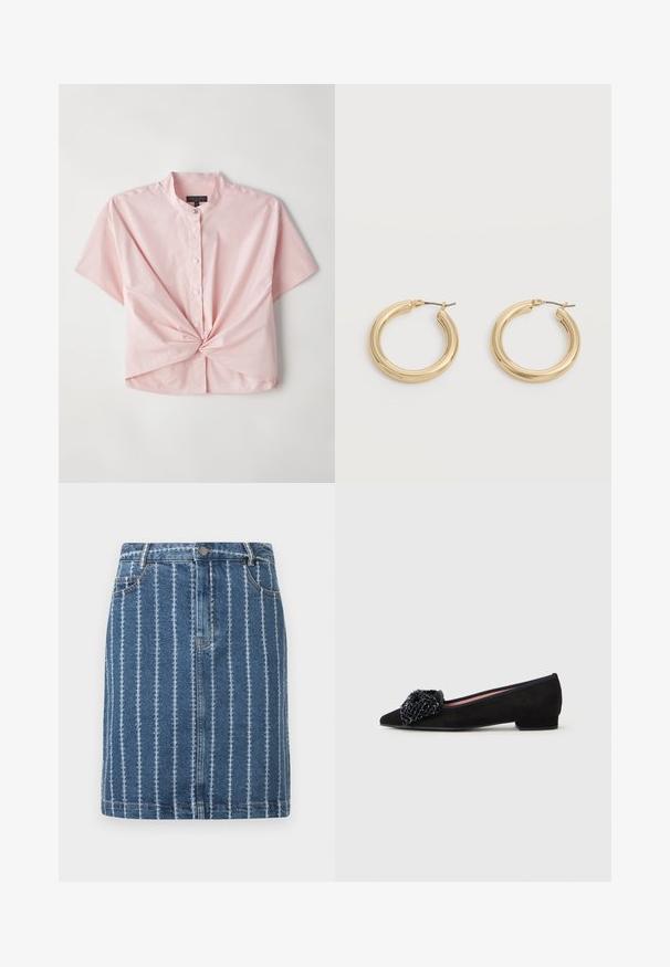 Korte mouwen, roze button-up shirt, met een bandkraag en gedraaide voorkantdetail, gemaakt van een zachte katoenmix stof.; Jeansrok met verticale witte strepen, voorzien van een tailleband, voorzakken en een rechte snit. Blauwe stof met een licht vervaagde textuur.; Zwarte suède platte schoen met een puntige neus, voorzien van een gestructureerde, beaded versiering aan de voorkant en een lage blokhak.; Een paar glanzende gouden dikke creolen met metalen pinnen op een lichtgrijze achtergrond.