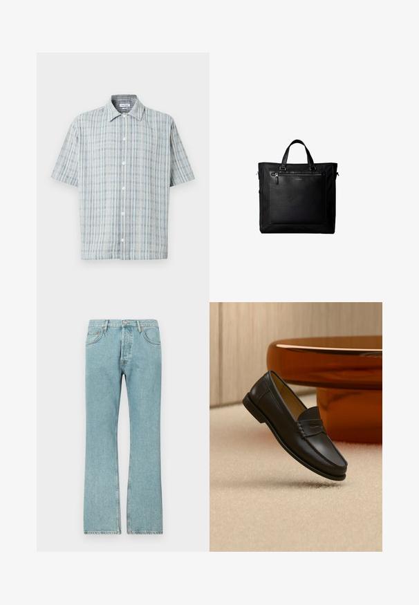 Kortærmet skjorte med knapper, blå og hvid ternet mønster, spredt krave og hvide knapper ned foran.; Lysblå denimjeans med lige ben-design, der har fem lommer og en knaplukning. Synlige sømme og frynsedetaljer i kanten.; Sort læder loafer-sko hængende over beige tæppe med ravfarvet moderne møblement i baggrunden.; Sort taske med dobbelte håndtag, stor læderlomme foran med lynlås og diskret Calvin Klein-logo midt på lommen.
